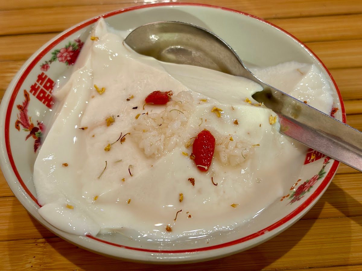Zha Zha Beef environment